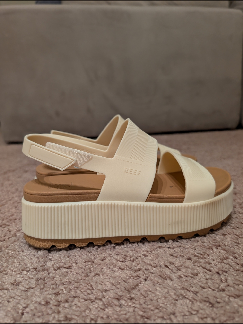 Reef Women's Higher Water Vista Sandal in Cloud